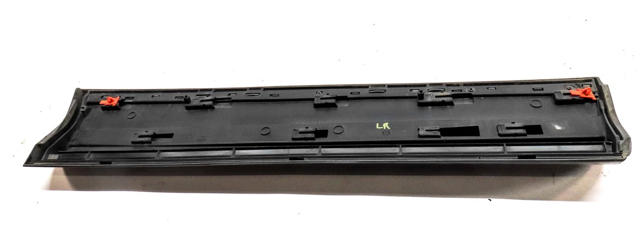 Thumbnail 6: 2010-2015 AUDI Q7 (4L) REAR LEFT LOWER DOOR MOULDING TRIM PANEL (Gray)