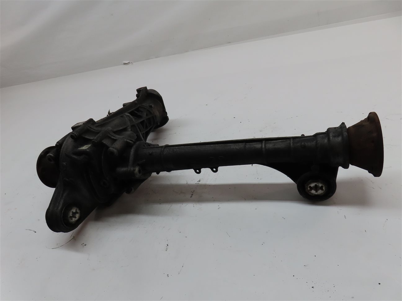 Thumbnail 2: 11-17 VW TOUAREG AUDI Q7 (4L) 3.0L 3.6L FRONT DIFFERENTIAL GEAR CARRIER (AGT)