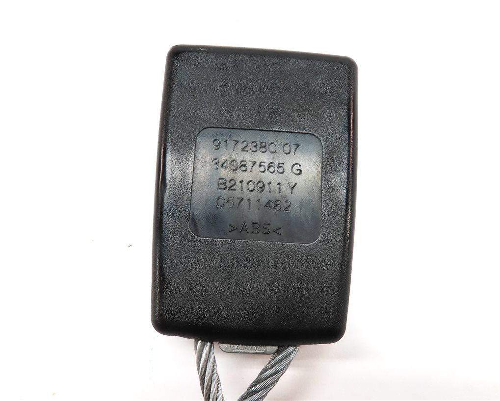 Thumbnail 13: 12 BMW 550I (F10) REAR LEFT CENTER RIGHT SEATBELT BUCKLE RECEIVER SET/4 (Black)