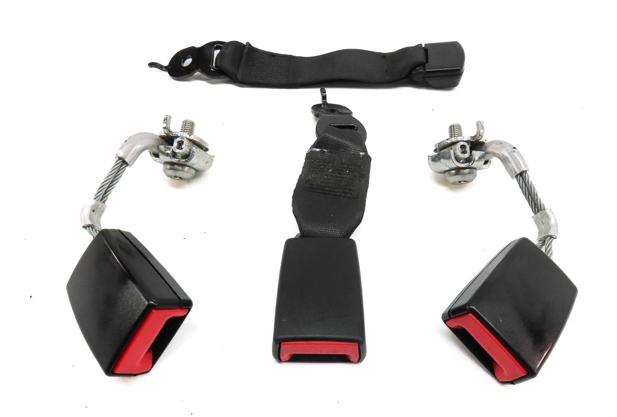 Thumbnail 2: 12 BMW 550I (F10) REAR LEFT CENTER RIGHT SEATBELT BUCKLE RECEIVER SET/4 (Black)