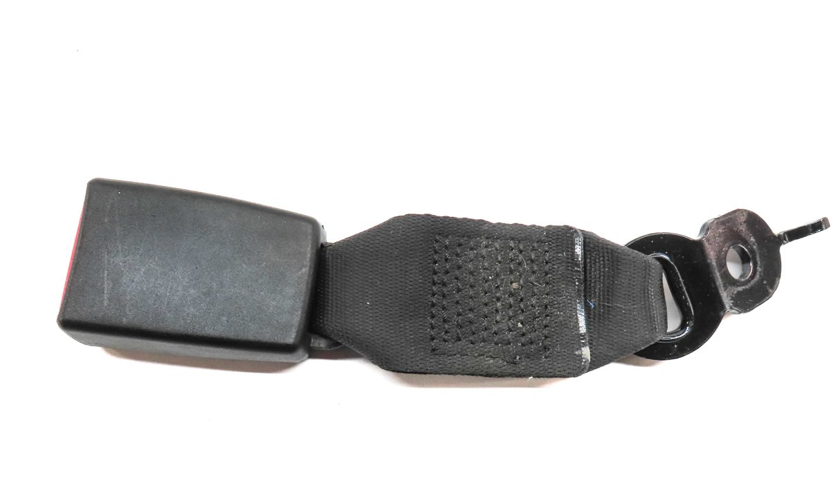 Thumbnail 9: 12 BMW 550I (F10) REAR LEFT CENTER RIGHT SEATBELT BUCKLE RECEIVER SET/4 (Black)