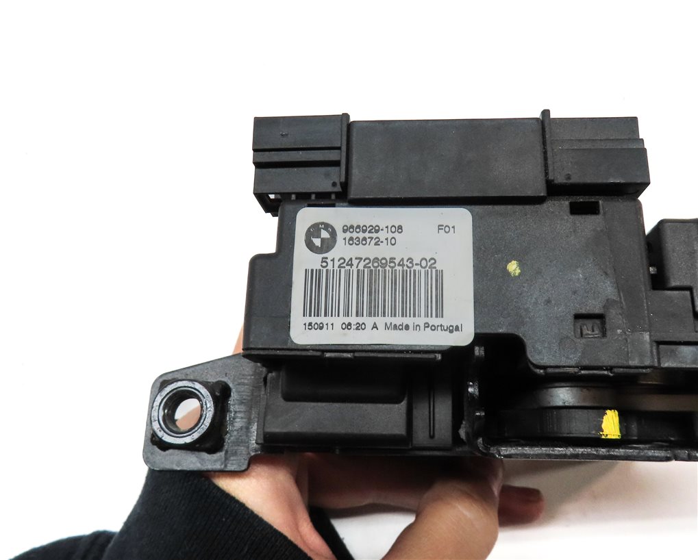 Thumbnail 6: 2012 BMW 550I (F10) REAR TRUNK LID LOCK LATCH ACTUATOR w/ CABLE