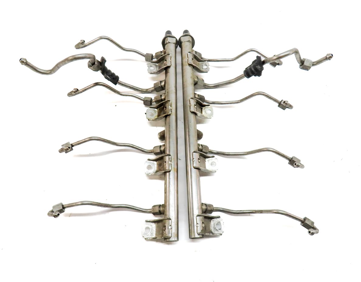 Thumbnail 3: 2012 BMW 550I (F10) 4.4L (N63) ENGINE FUEL INJECTORY RAIL SET/2 w/ LINES