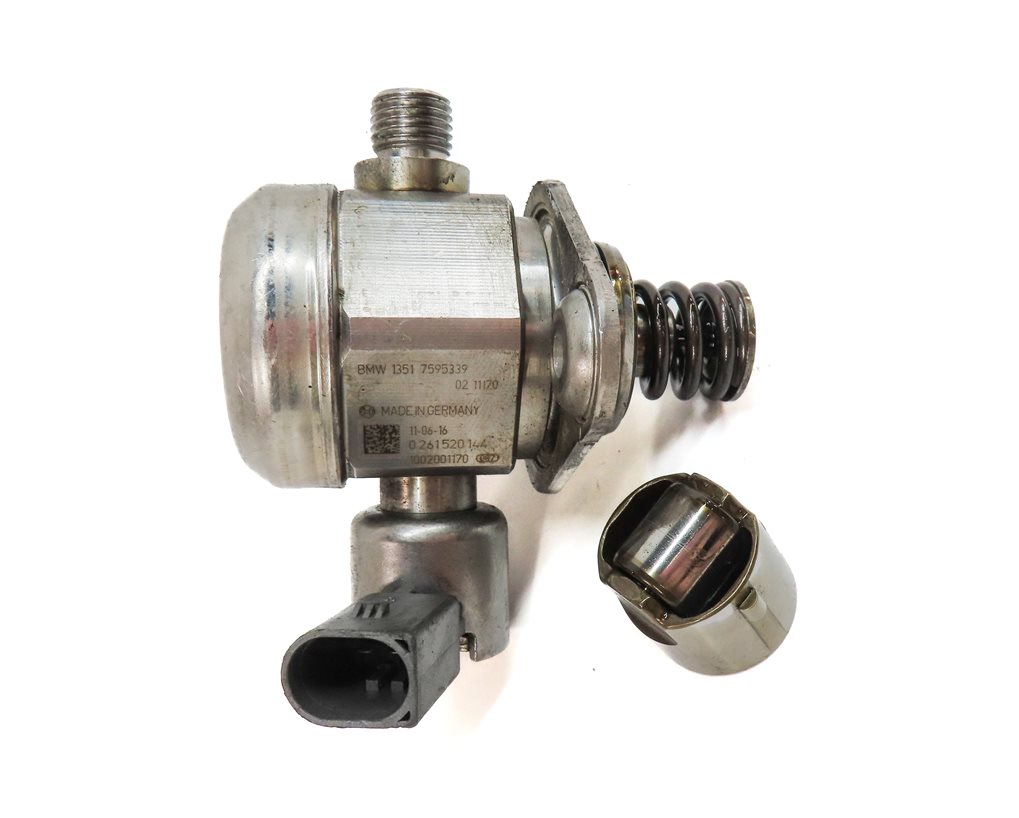 Thumbnail 2: 08-14 BMW 550i 650i 750i X5 X6 (F01 F10 E70 E71) 4.4L N63 MECHANICAL FUEL PUMP
