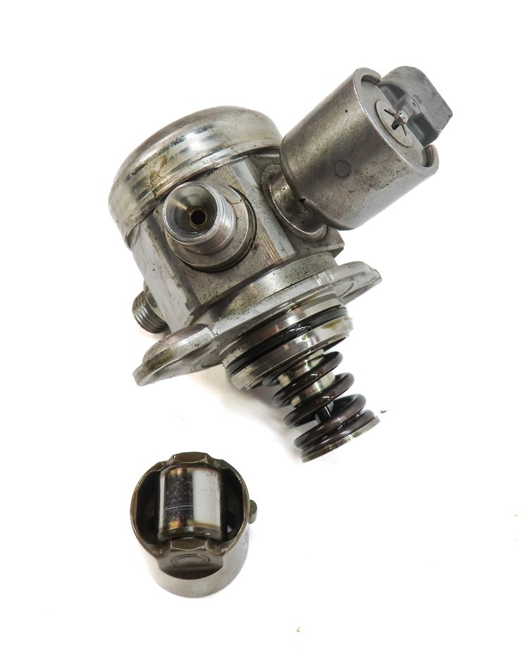 Thumbnail 4: 08-14 BMW 550i 650i 750i X5 X6 (F01 F10 E70 E71) 4.4L N63 MECHANICAL FUEL PUMP