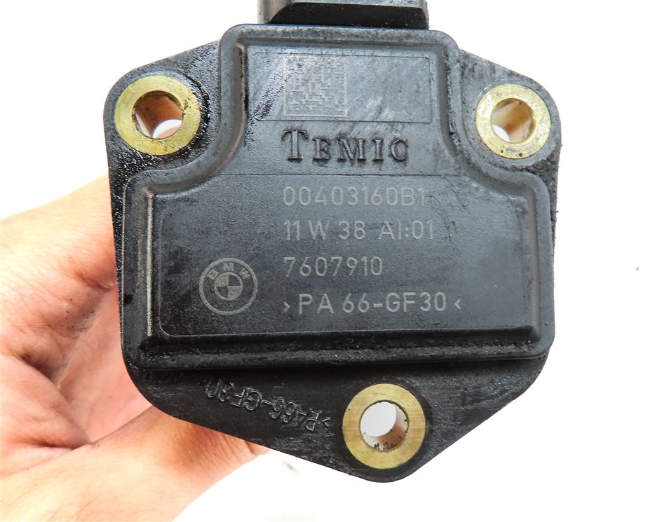 Thumbnail 4: 2012 BMW 550I (F10) 4.4L (N63) ENGINE MOTOR OIL FLUID LEVEL SENSOR