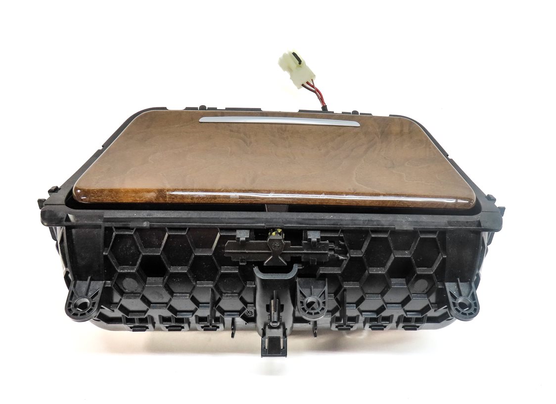 Thumbnail 4: 2012 BMW 550I (F10) FRONT CENTER CONSOLE CUPHOLDER w/12V SOCKET (ASh)