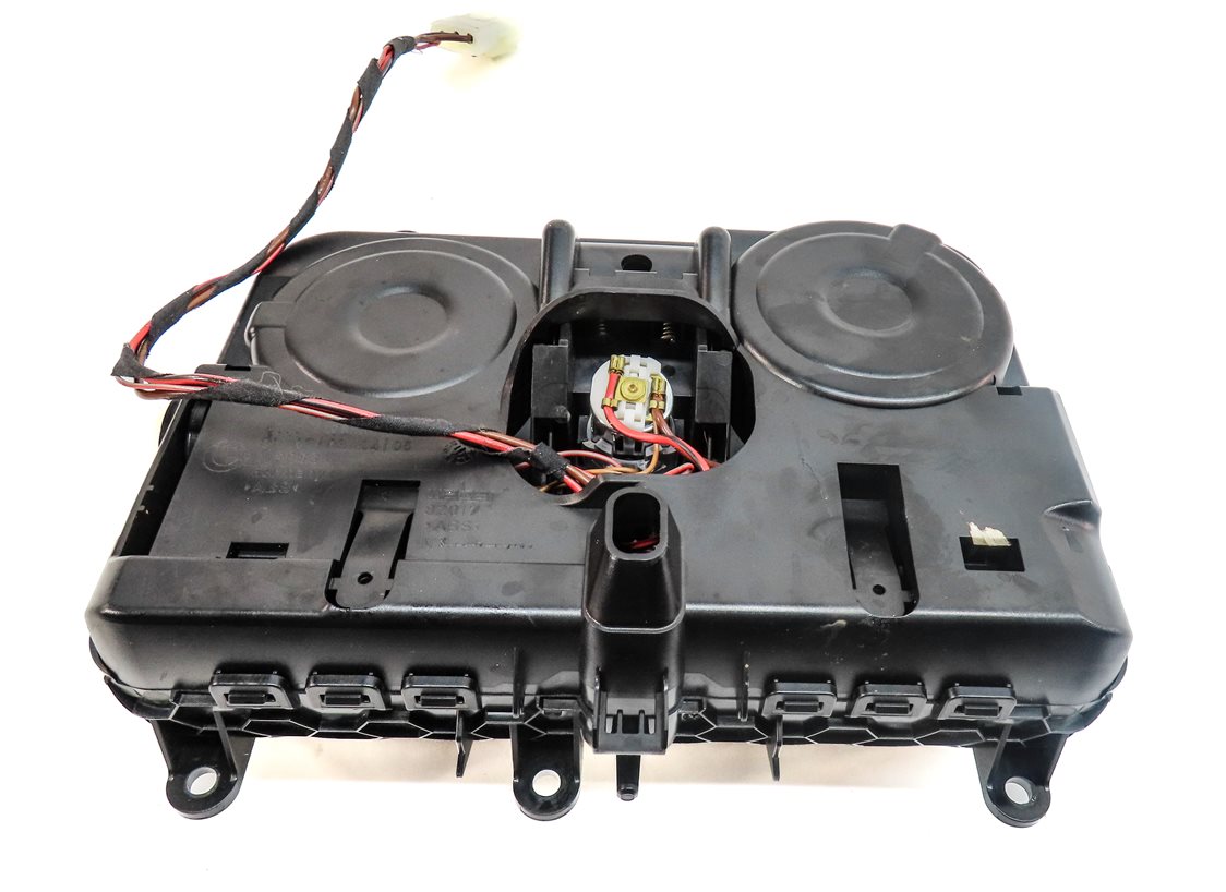 Thumbnail 6: 2012 BMW 550I (F10) FRONT CENTER CONSOLE CUPHOLDER w/12V SOCKET (ASh)