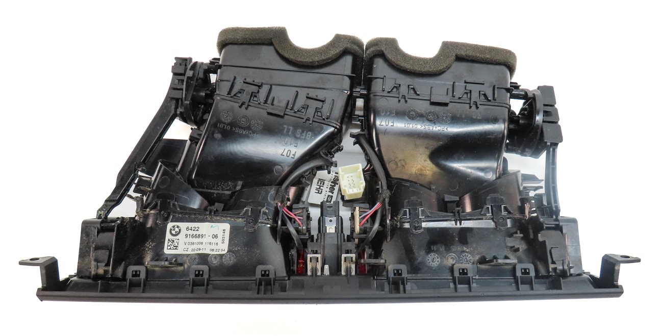 Thumbnail 4: 2012 BMW 550I (F10) FRONT CENTER DASH HEAT AIR AC HVAC DUAL VENT (Black)