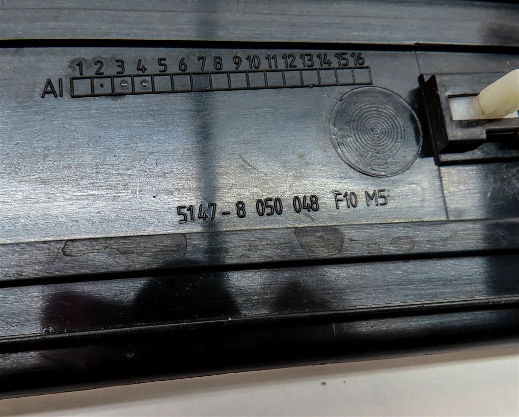 Thumbnail 15: 2012 BMW 550I (F10) ///M LOGO FRONT & REAR DOOR SILL SCUFF TRIM PLATE SET/4
