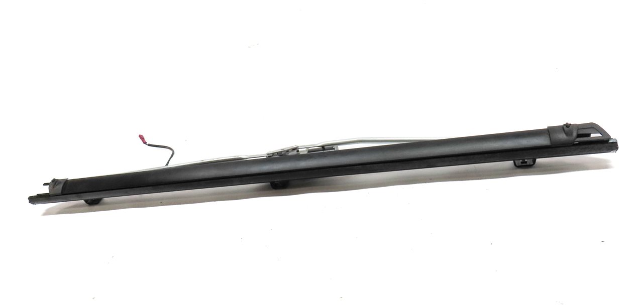 Thumbnail 2: 2011-2016 BMW 528i 535i 550i M5 (F10) REAR BACK GLASS ELECTRIC SUNSHADE w/ MOTOR