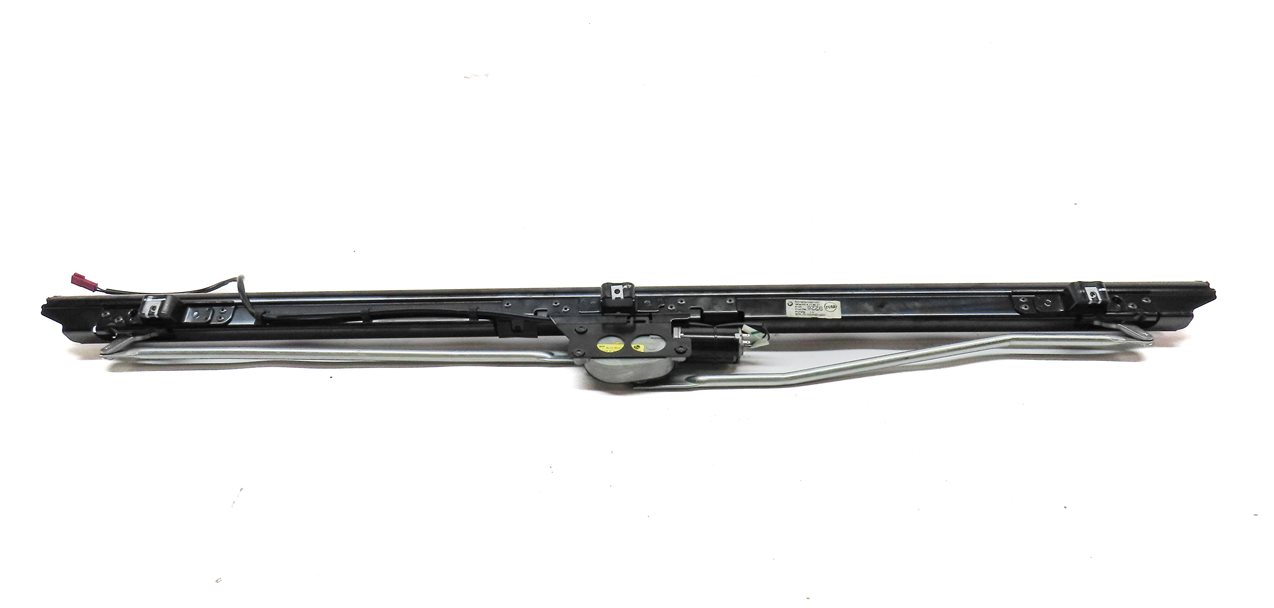 Thumbnail 6: 2011-2016 BMW 528i 535i 550i M5 (F10) REAR BACK GLASS ELECTRIC SUNSHADE w/ MOTOR