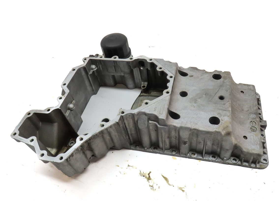 Thumbnail 5: 09-19 BMW 550i 550iGT 650i 750i F01 F07 F10 RWD 4.4L N63 UPPER ENGINE OIL PAN