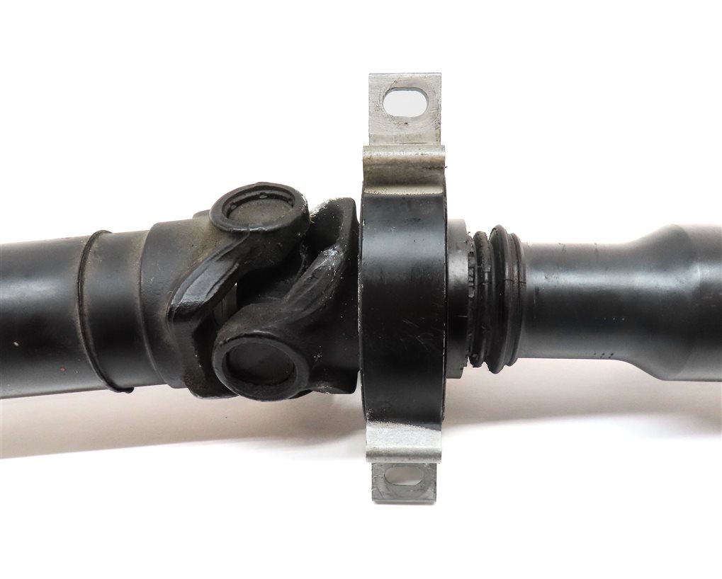 Thumbnail 5: 2012-2019 BMW 550i 650i GRAN COUPE F06 F10 RWD REAR DRIVESHAFT DRIVE LINE SHAFT