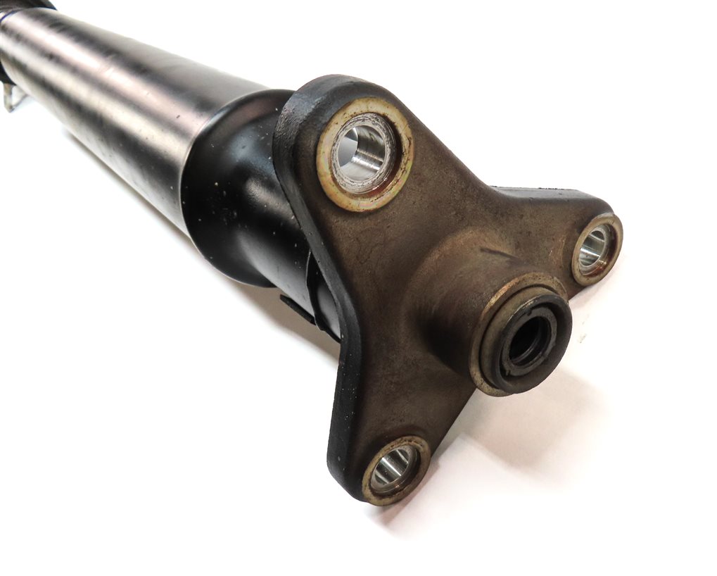 Thumbnail 6: 2012-2019 BMW 550i 650i GRAN COUPE F06 F10 RWD REAR DRIVESHAFT DRIVE LINE SHAFT