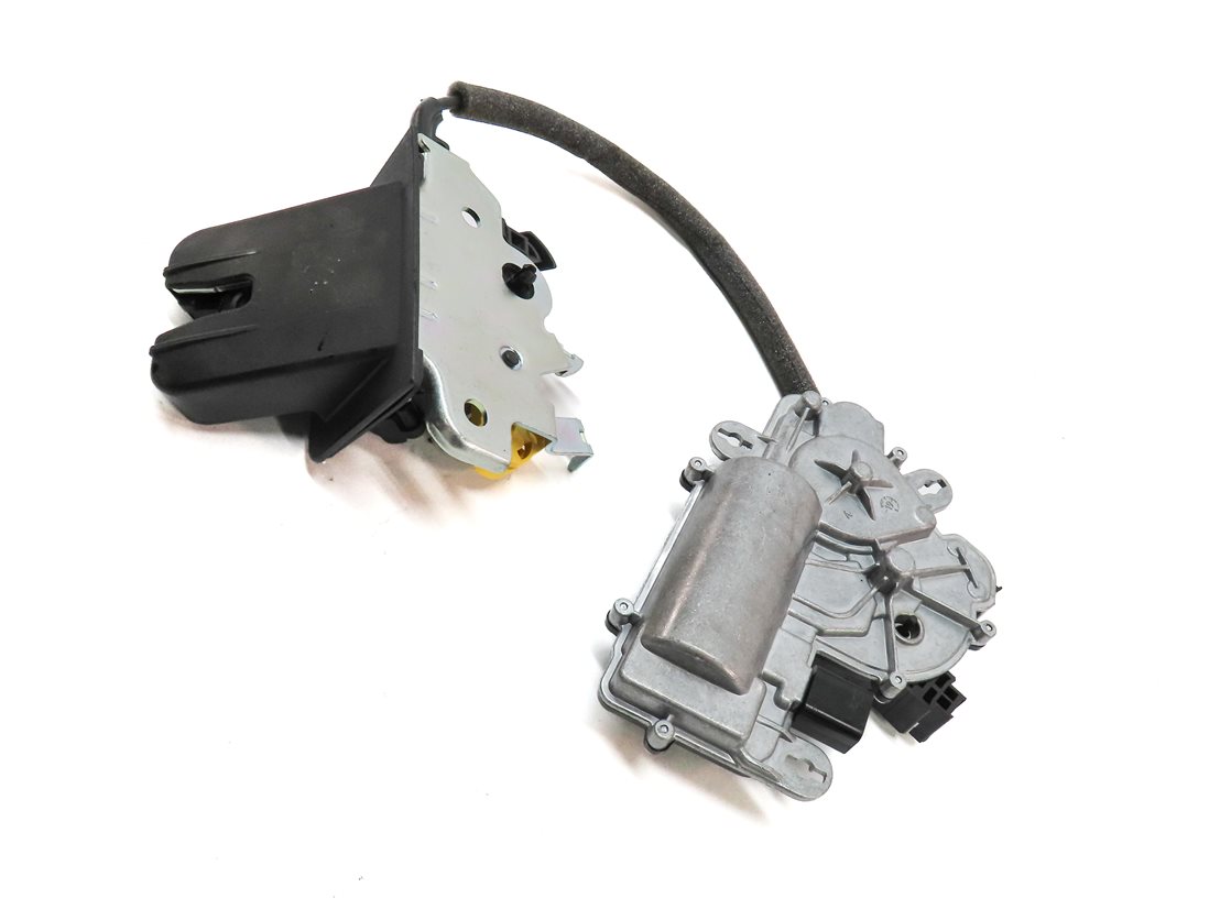 Thumbnail 3: 2019 AUDI Q7 (4M) REAR TRUNK LOCK LATCH ACTUATOR w/ SERVO MOTOR