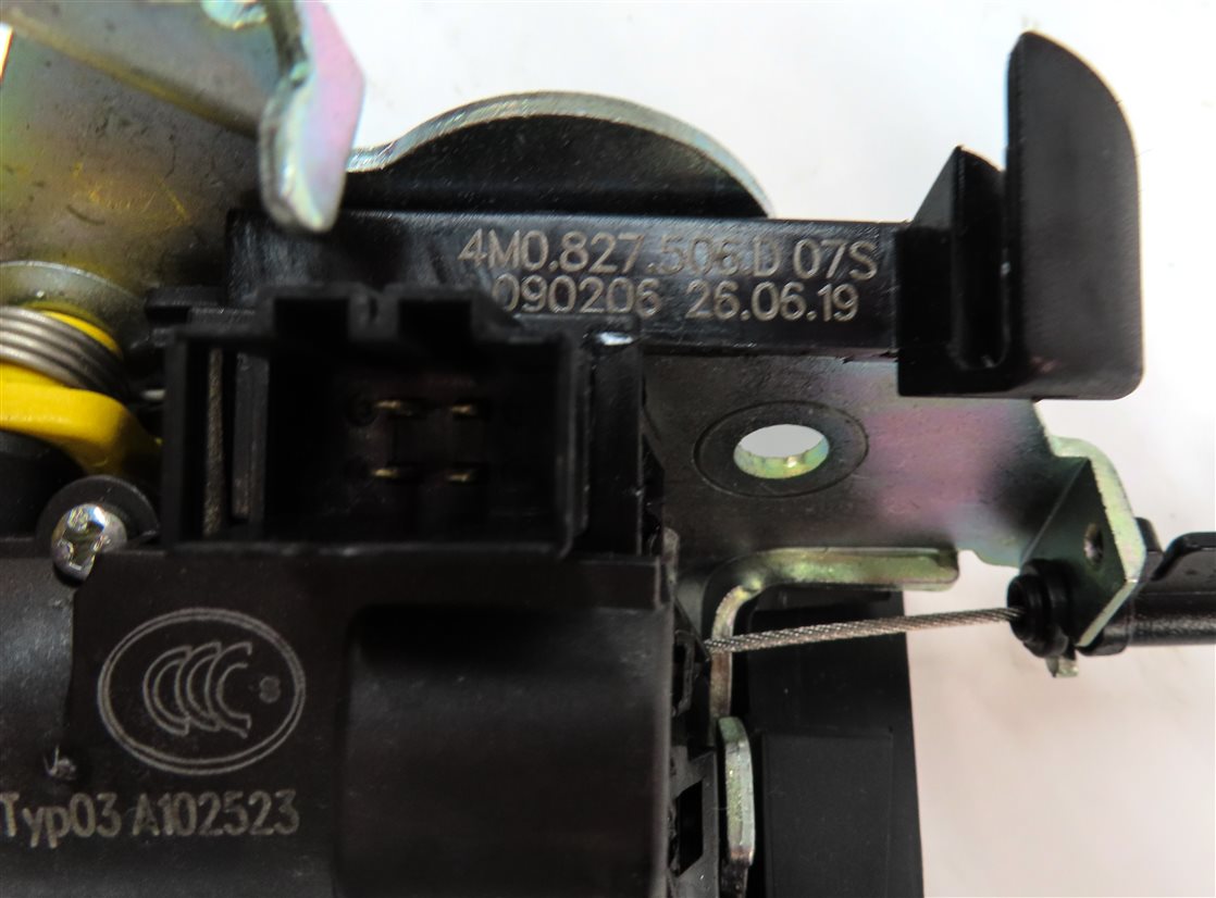 Thumbnail 8: 2019 AUDI Q7 (4M) REAR TRUNK LOCK LATCH ACTUATOR w/ SERVO MOTOR