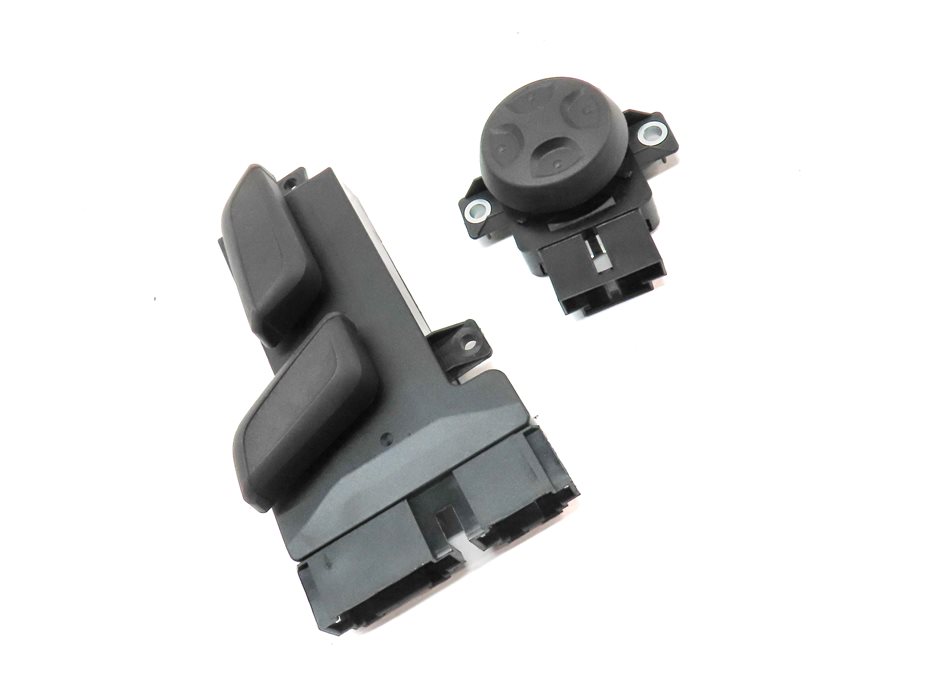 Thumbnail 3: 2019 AUDI Q7 (4M) FRONT RIGHT PASSENGER SEAT ADJUST ADJUSTMENT SWITCH BUTTON
