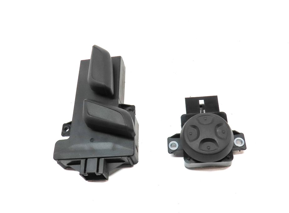 Thumbnail 2: 2019 AUDI Q7 (4M) FRONT LEFT DRIVER SEAT ADJUST ADJUSTMENT SWITCH BUTTON