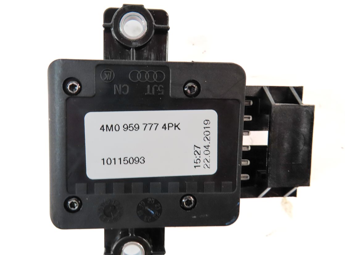 Thumbnail 6: 2019 AUDI Q7 (4M) FRONT LEFT DRIVER SEAT ADJUST ADJUSTMENT SWITCH BUTTON