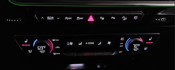 Thumbnail 7: 2019 AUDI Q7 (4M) DRIVE SELECT TRACTION HAZARD SELF PARK HILL PDC SWITCH BUTTON