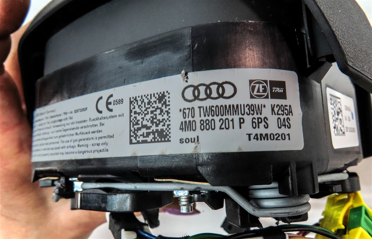 Thumbnail 6: 2017-2019 AUDI Q7 (4M) FRONT LEFT DRIVER STEERING WHEEL AIRBAG AIR BAG (Black)