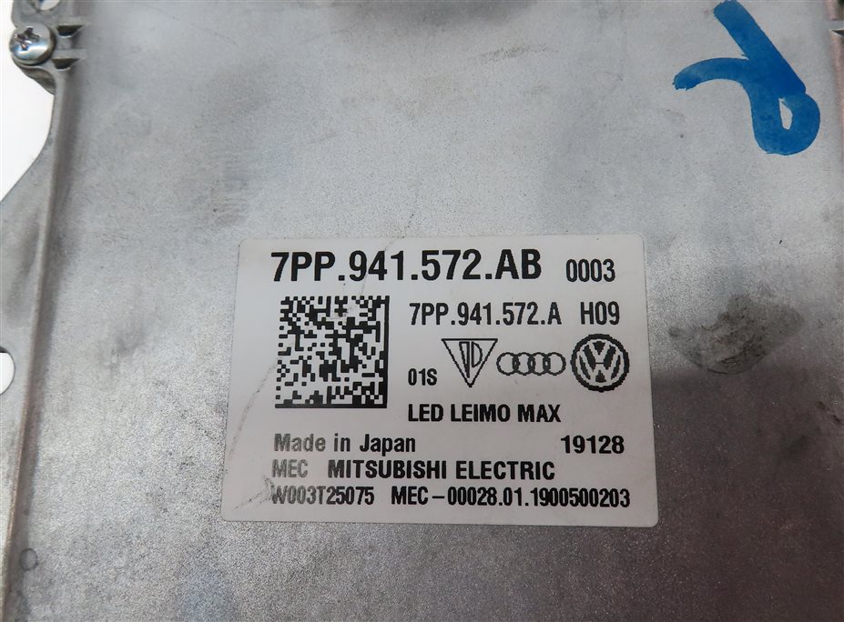 Thumbnail 4: 2019 AUDI Q7 (4M) FRONT RIGHT PASSENGER HEADLIGHT LED LIGHT CONTROL MODULE