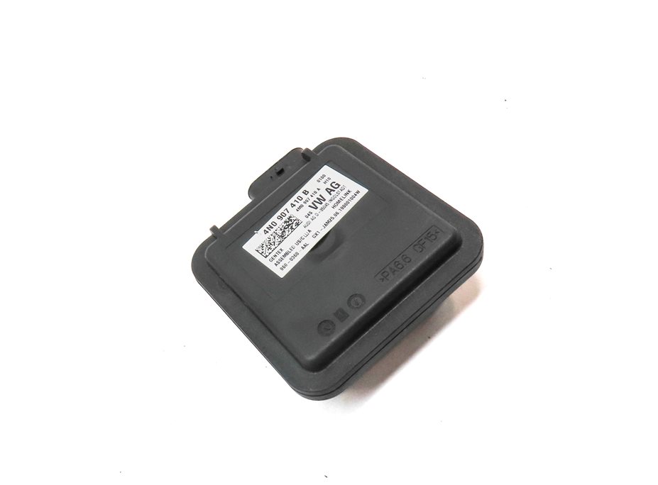 Thumbnail 3: 2019 AUDI Q7 (4M) HOMELINK HOME LINK GARAGE DOOR GATE OPENER CONTROL MODULE