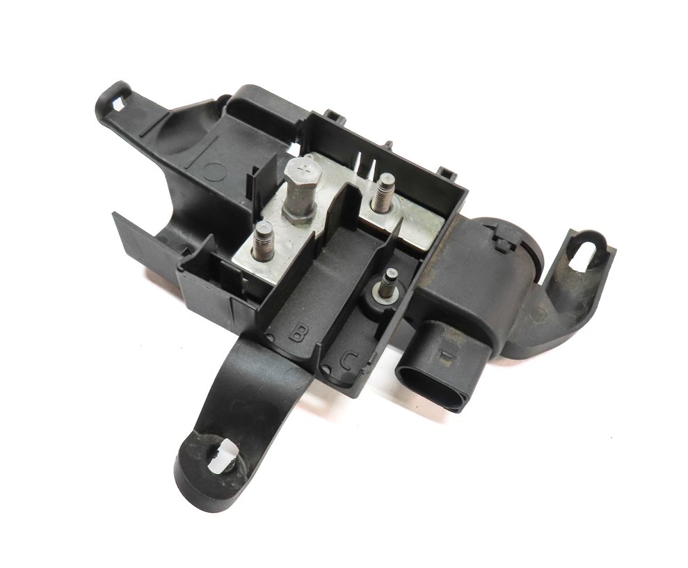 2019 AUDI Q7 (4M) POSITIVE BATTERY TERMINAL POWER JUNCTION FUSE PLATE