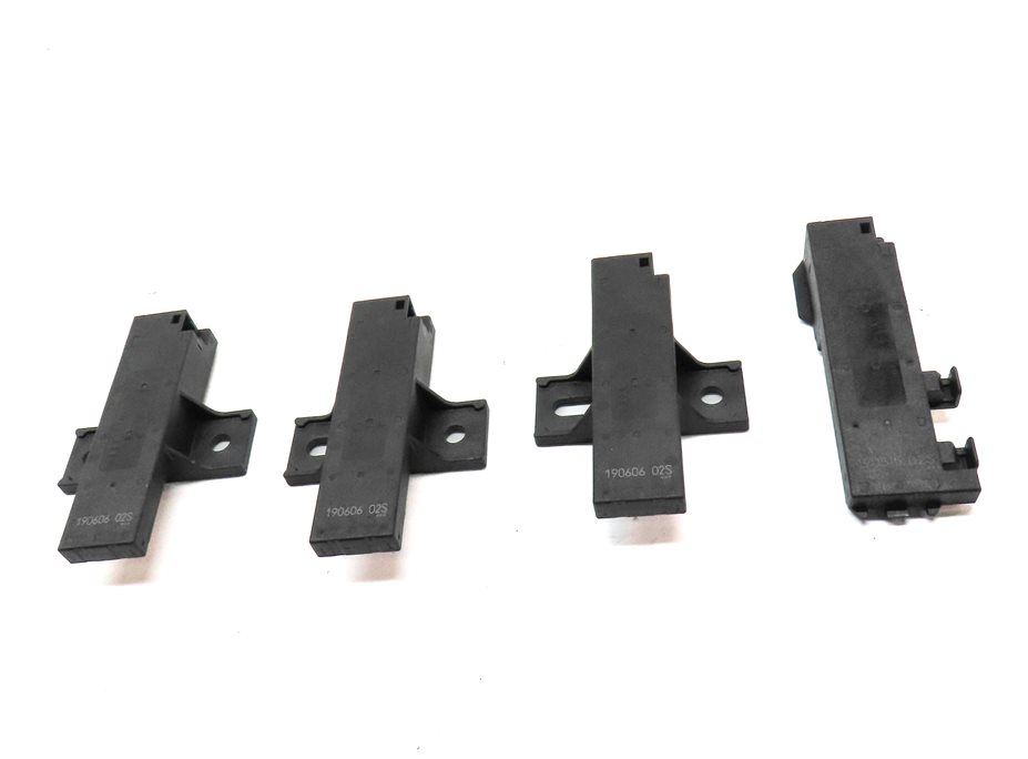 Thumbnail 2: 2019 AUDI Q7 (4M) FRONT & REAR KEYLESS ENTRY ANTENNA SET-4