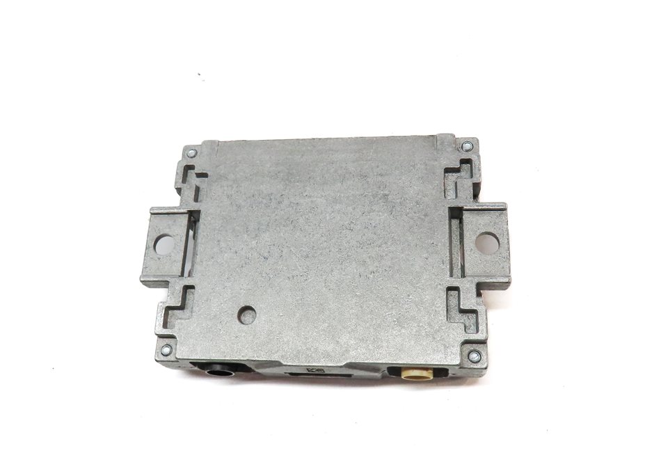 Thumbnail 5: 2019 AUDI Q7 (4M) RADIO STEREO ANTENNA AMP AMPLIFIER CONTROL MODULE