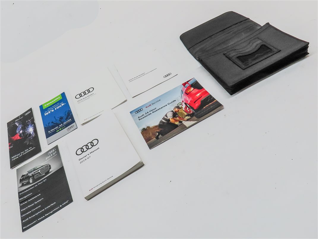 Thumbnail 3: 2019 AUDI Q7 (4M) OWNERS MANUAL LITERATURE BOOKLET SERVICE GUIDE SET w/ CASE