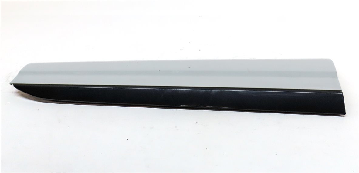 Thumbnail 3: 2017-2019 AUDI Q7 (4M) RIGHT FRONT PASSENGER DOOR RUNNER MOULDING TRIM (White)