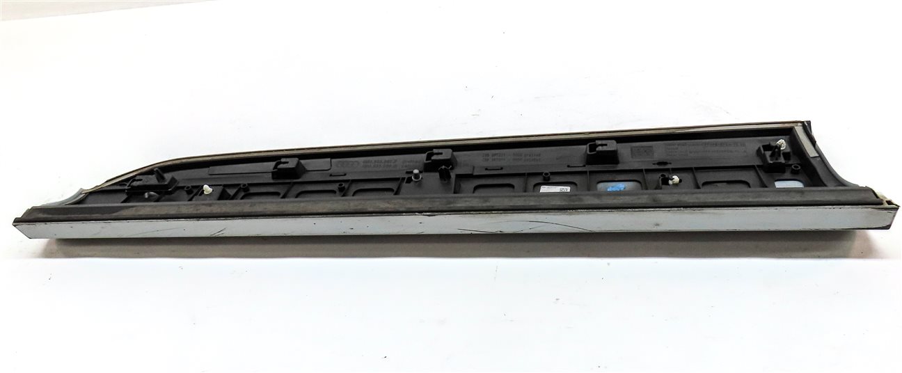 Thumbnail 7: 2017-2019 AUDI Q7 (4M) RIGHT FRONT PASSENGER DOOR RUNNER MOULDING TRIM (White)