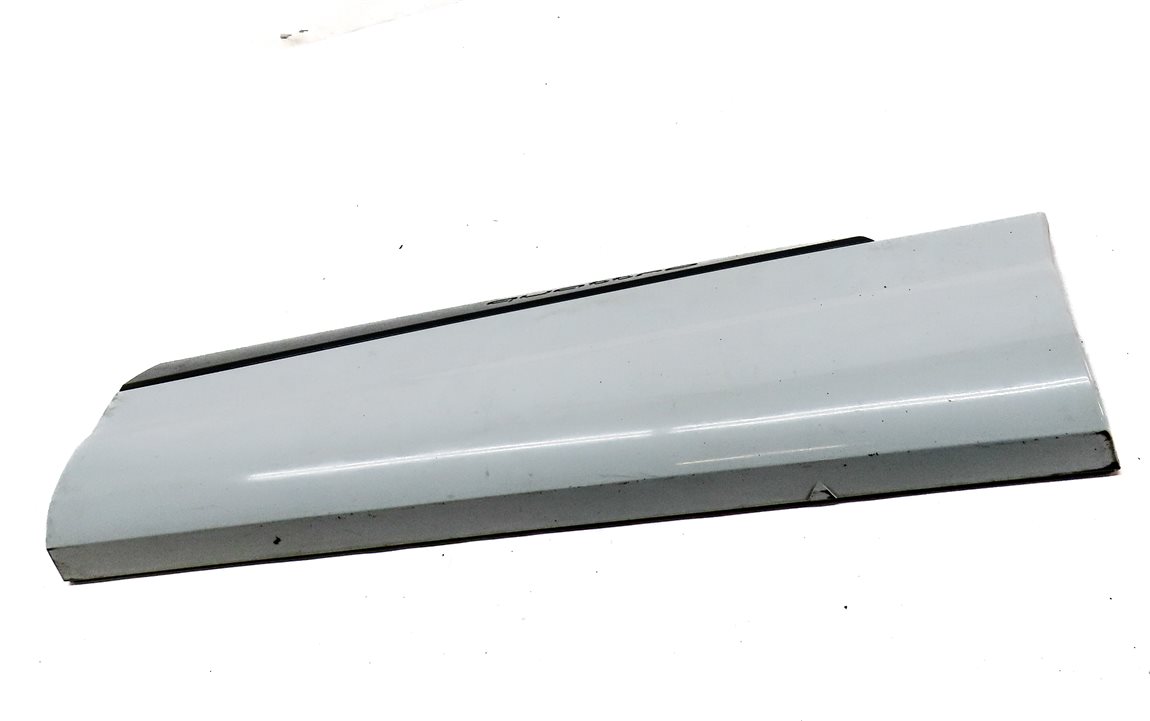 Thumbnail 2: 2017-2019 AUDI Q7 (4M) REAR LEFT DOOR LOWER MOULDING RUNNER TRIM (White)