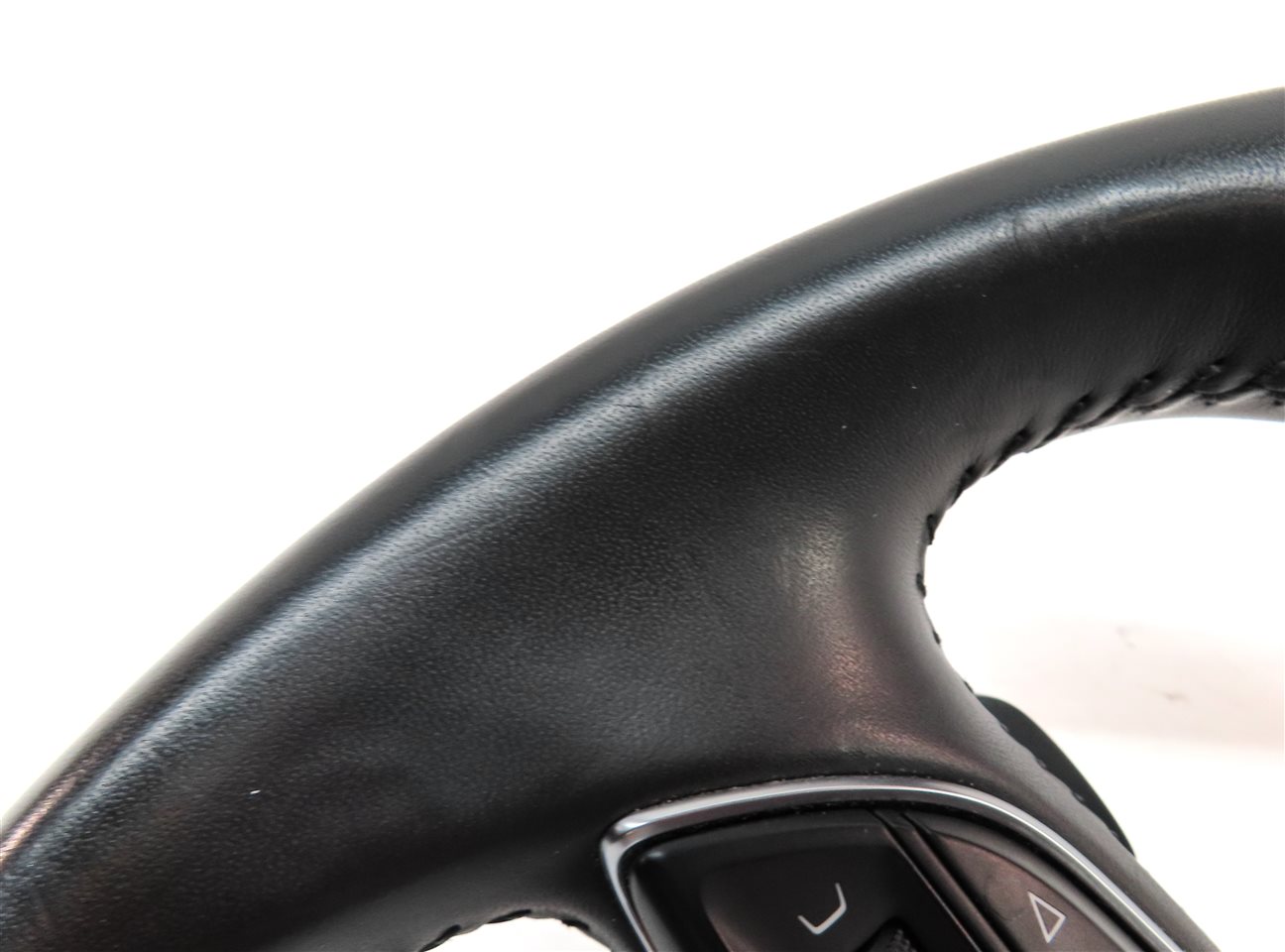 Thumbnail 9: 17-19 AUDI Q7 (4M) 3-SPOKE PADDLE SHIFT STEERING WHEEL w/ SWITCHES (SOUL BLACK)