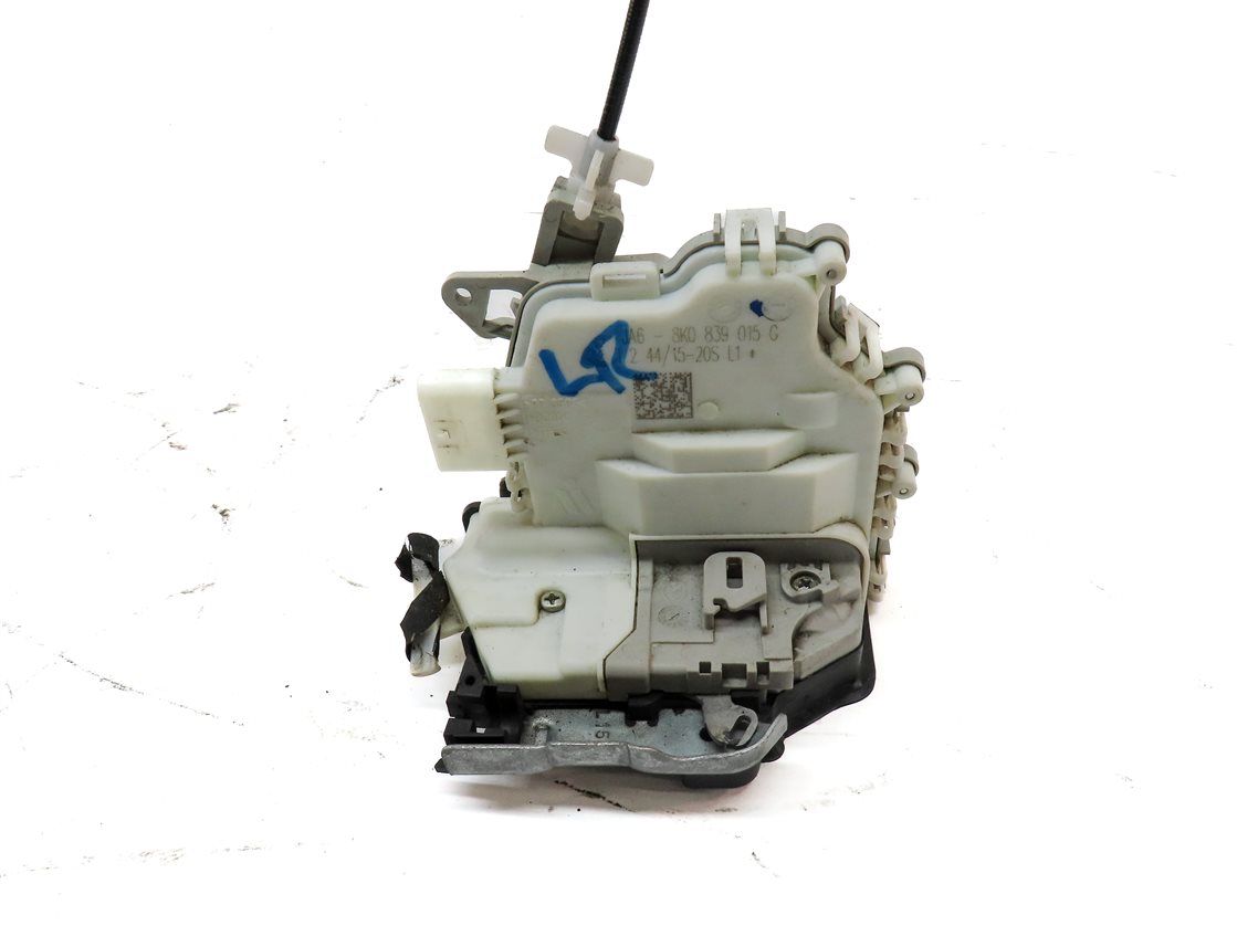 Thumbnail 6: 10-23 VW PORSCHE AUDI A3 A4 A8 S3 S4 Q5 MACAN PANAMERA REAR LEFT DOOR LATCH