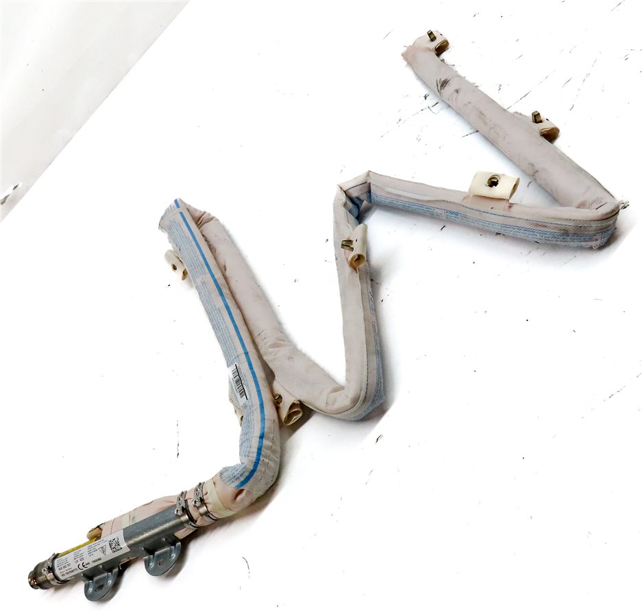 Thumbnail 3: 15-19 PORSCHE MACAN (95B) FRONT RIGHT PASSENGER SRS SAFETY KNEE AIRBAG (Black)