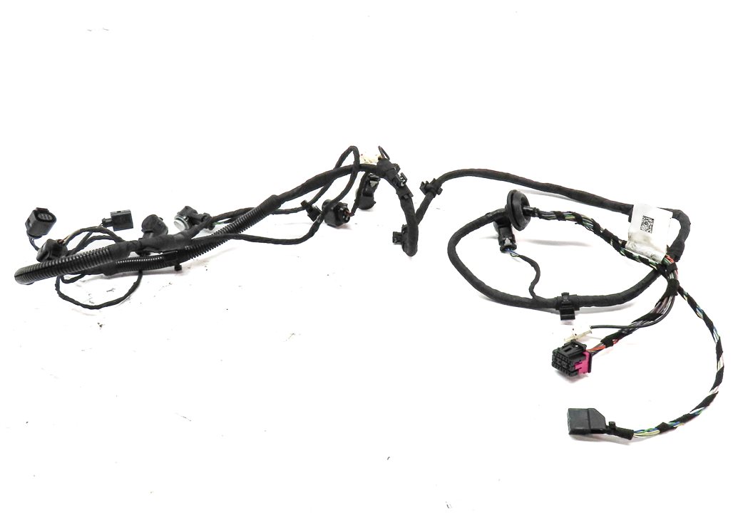Thumbnail 2: 2016 PORSCHE MACAN (95B) REAR PDC PARK ASSIST SENSOR SET w/ HARNESS (White)