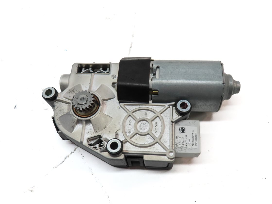 Thumbnail 6: 2015-2024 PORSCHE MACAN (95B) SUNROOF MOTOR SUN ROOF GLASS OPEN CLOSE MOTOR