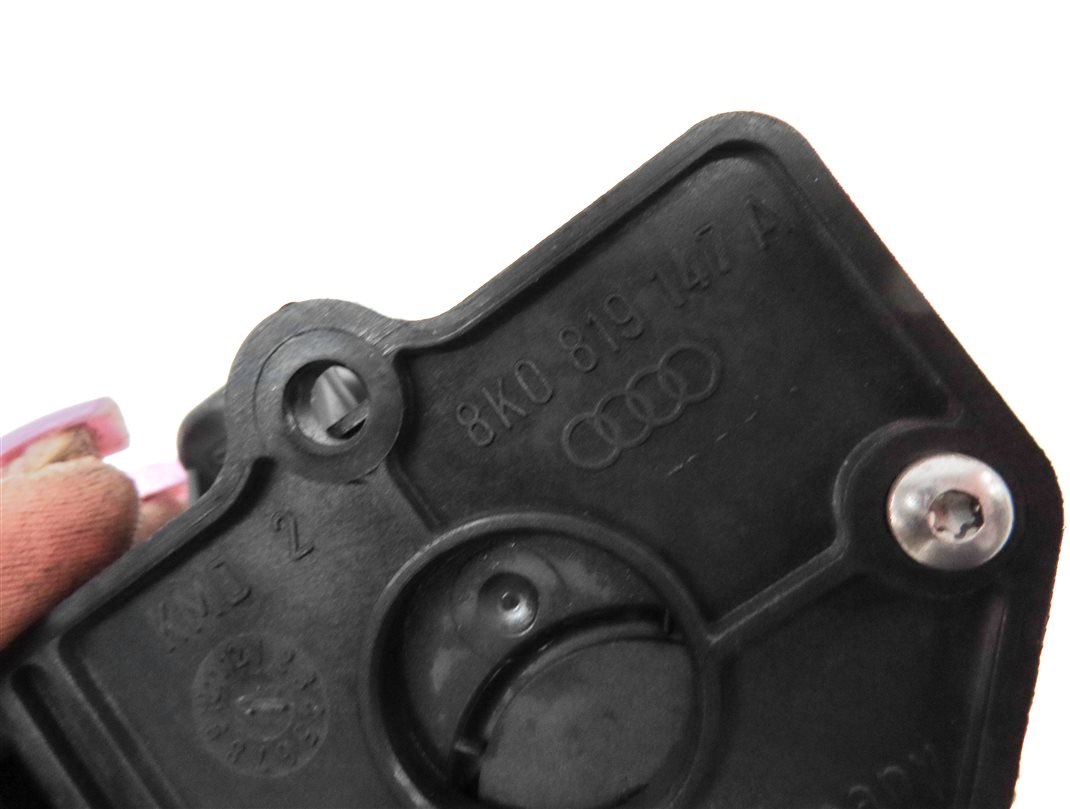 Thumbnail 6: 2016 PORSCHE MACAN (95B) 3.0L MCT.MA ENGINE AUXILIARY WATER PUMP COOLANT PUMP