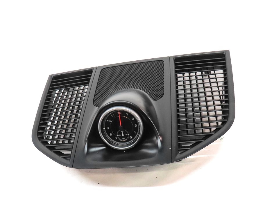 Thumbnail 2: 2016 PORSCHE MACAN (95B) FRONT CENTER DASH UPPER TRIM & ANALOG CLOCK