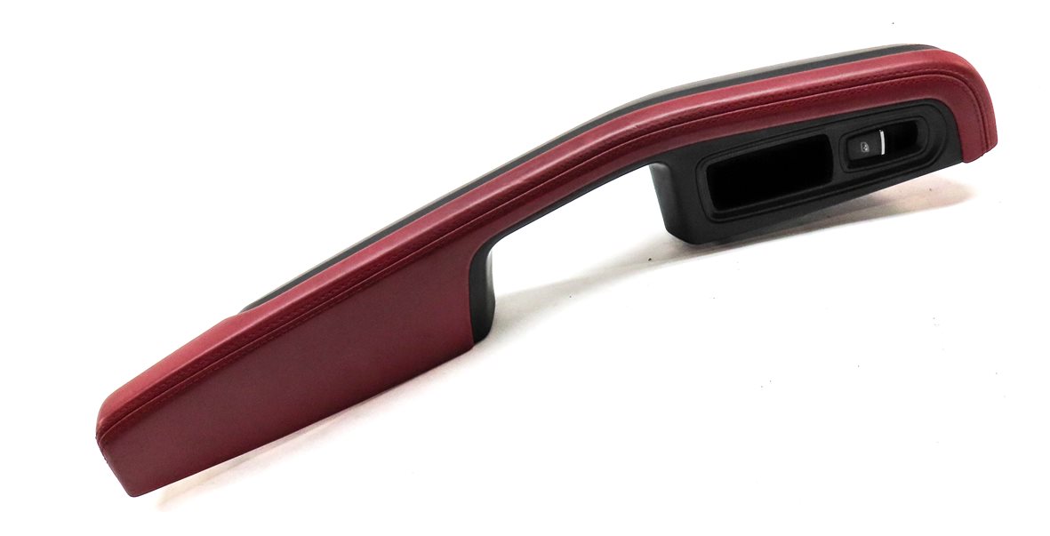 Thumbnail 3: 2015-2018 PORSCHE MACAN (95B) FRONT RIGHT PASSENGER DOOR ARMREST ARM REST (Red)