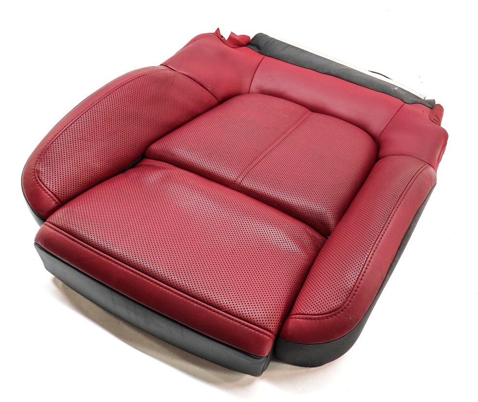 2015-2018 MACAN (95B) FRONT RIGHT PASSENGER BOTTOM VENT SPORT SEAT CUSHION (Red)