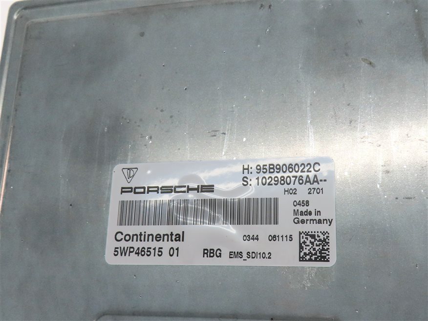 Thumbnail 14: 15-16 MACAN 95B 3.0L MCT.MA ENGINE ECM ECU BCM SPEEDO IMMOBILIZER MODULE KEY SET