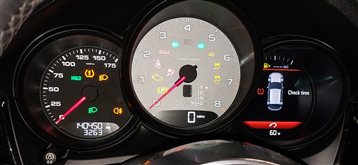 Thumbnail 2: 15-16 MACAN 95B 3.0L MCT.MA ENGINE ECM ECU BCM SPEEDO IMMOBILIZER MODULE KEY SET