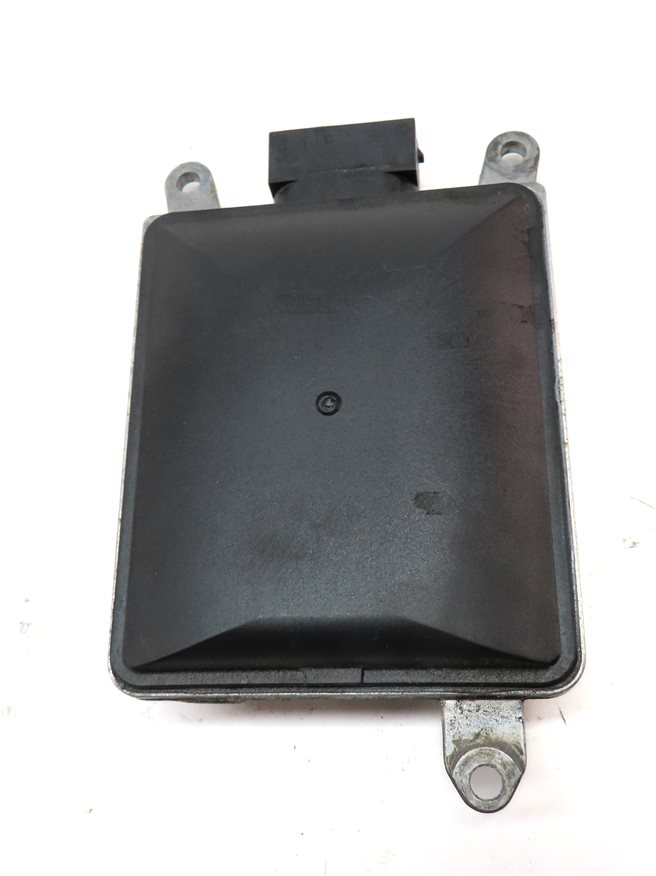 Thumbnail 5: 2016 PORSCHE MACAN (95B) REAR RIGHT PASSENGER BLIND SPOT RADAR MODULE (SLAVE)