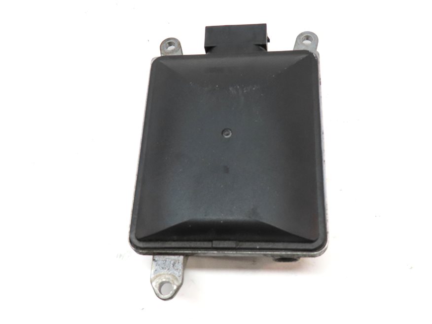 Thumbnail 5: 2016 PORSCHE MACAN (95B) REAR LEFT DRIVER SIDE BLIND SPOT RADAR MODULE (MASTER)