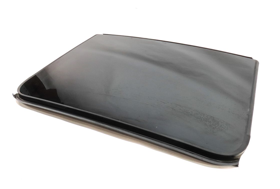 2015-2018 PORSCHE MACAN (95B) REAR SUNROOF SUN ROOF GLASS WINDOW