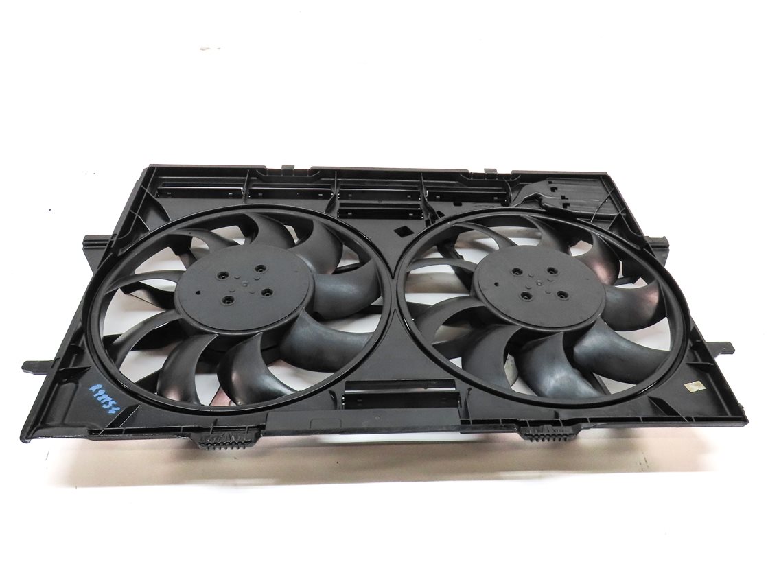 Thumbnail 4: 2015-2018 PORSCHE MACAN (95B) 3.0L 3.6L RADIATOR DUAL COOLING FAN w/ SHROUD